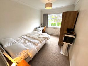 Photo 16- click for photo gallery